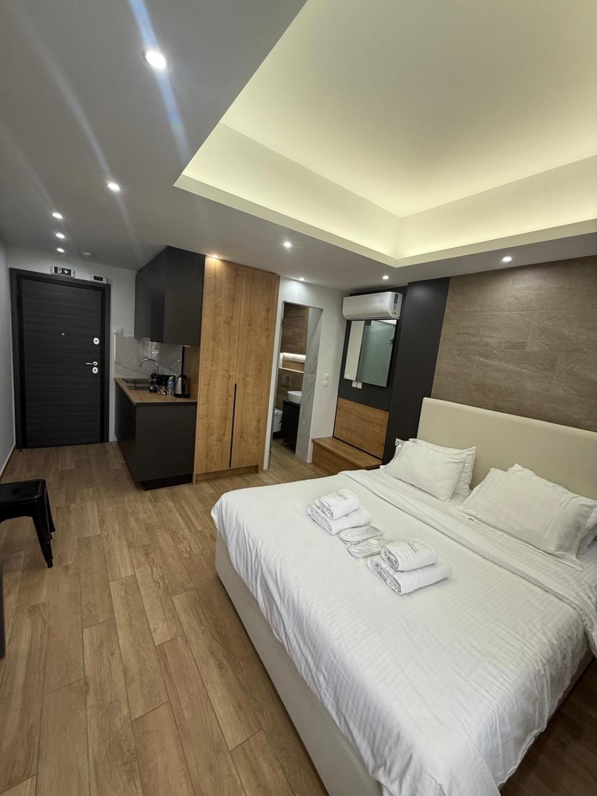 Xclusive Athens Suites Bagian luar foto